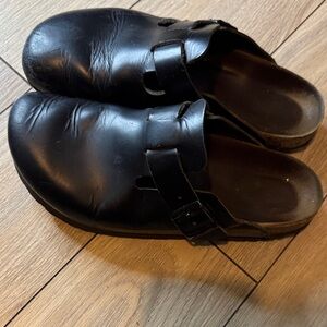 Birkenstock Boston Leather Clogs